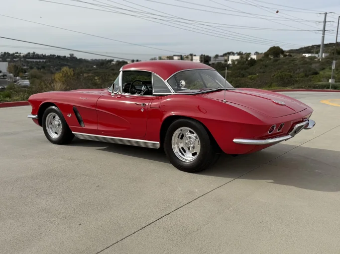 Vehicle image 42