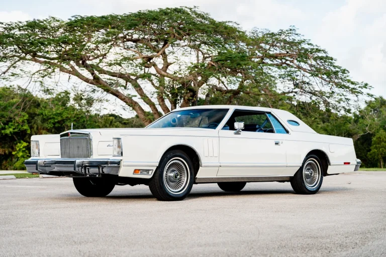 Image for 1979 Lincoln Continental Mark V