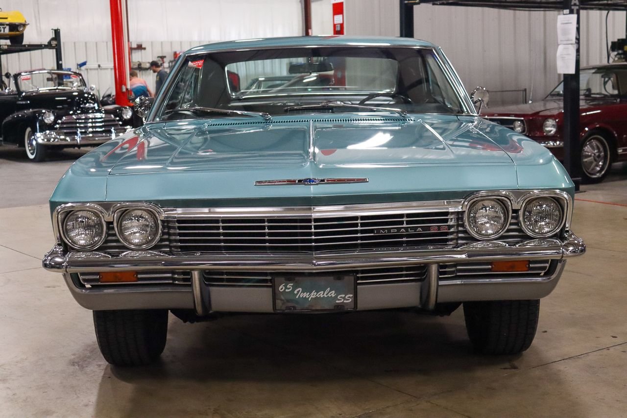 1965 Chevrolet Impala SS
