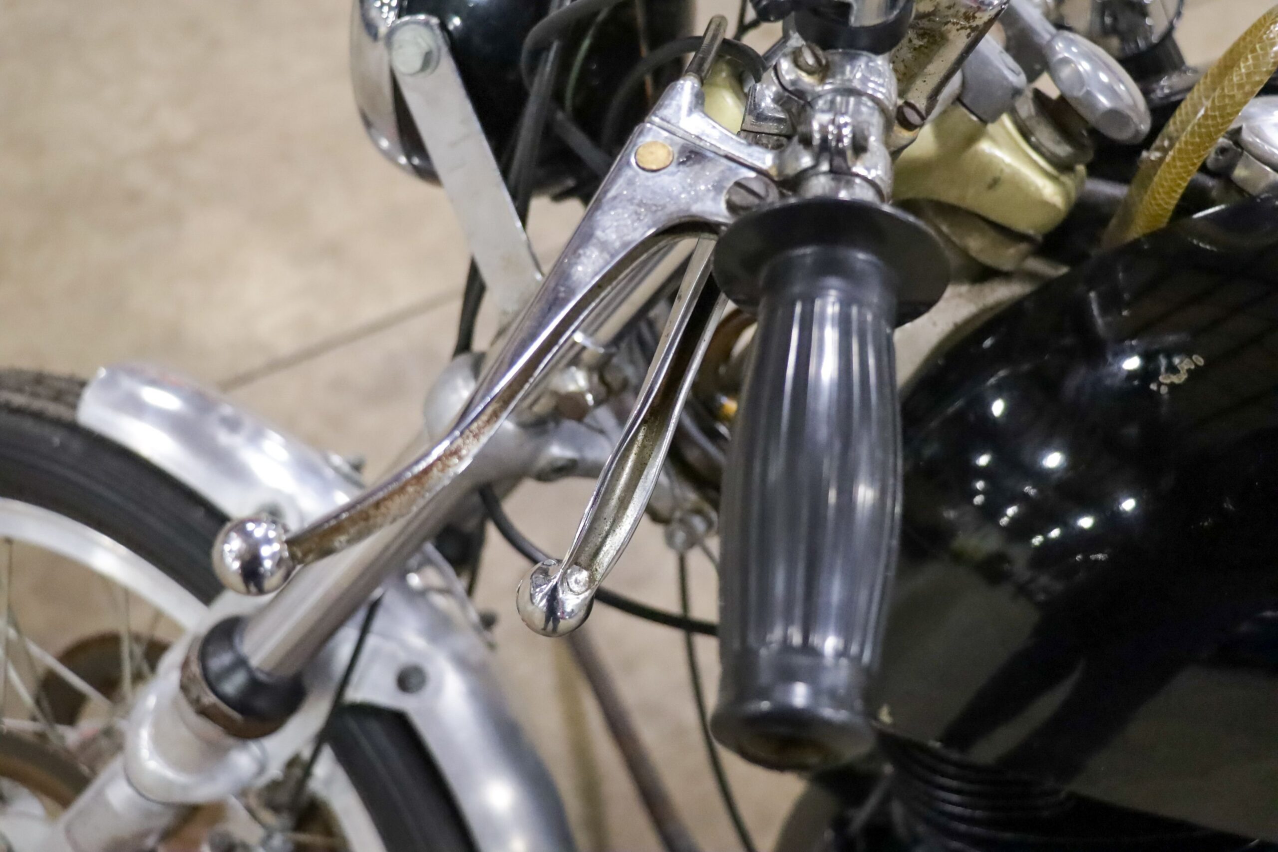 1968  Egli-Vincent Black Shadow Lightning
