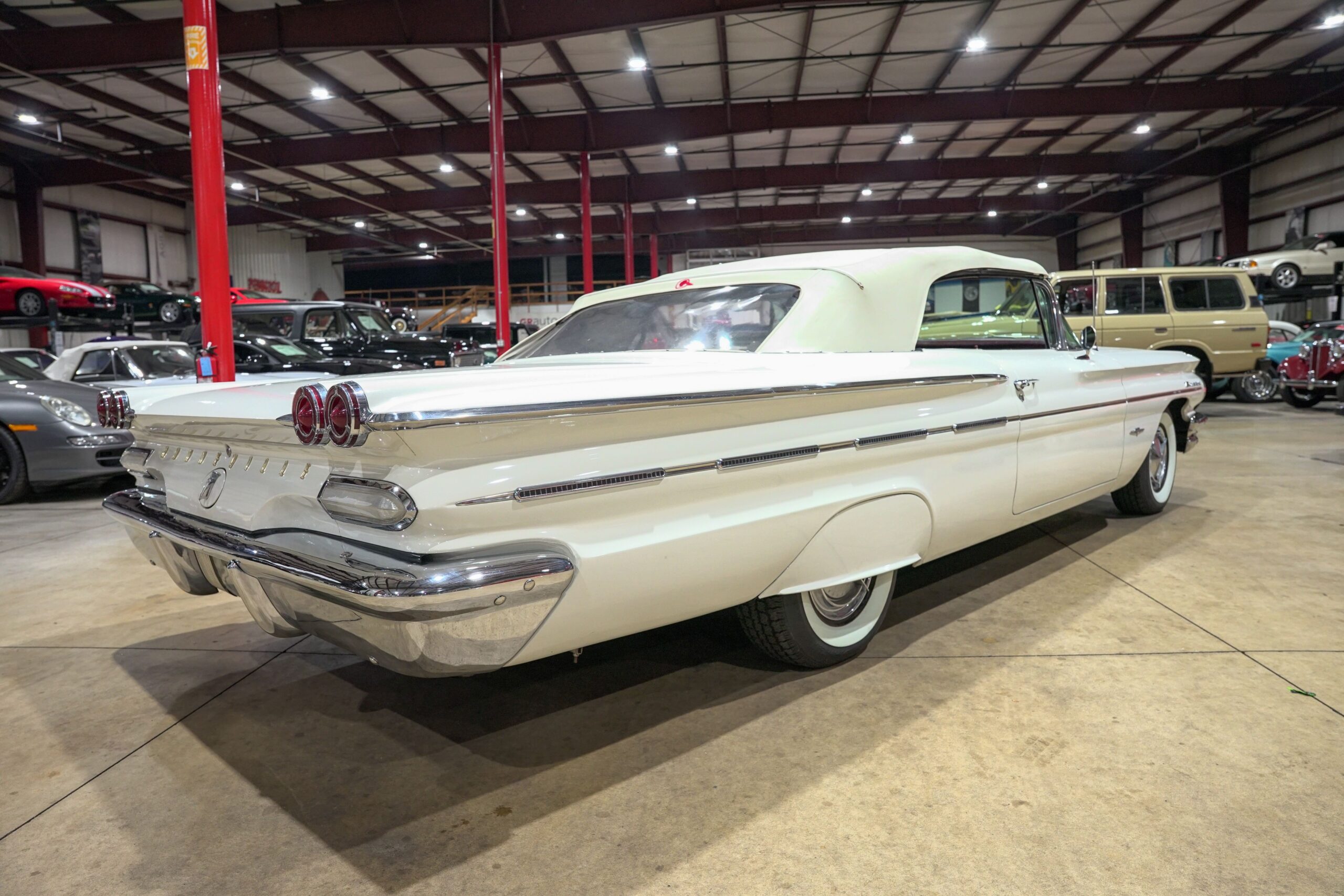 1960 Pontiac Bonneville