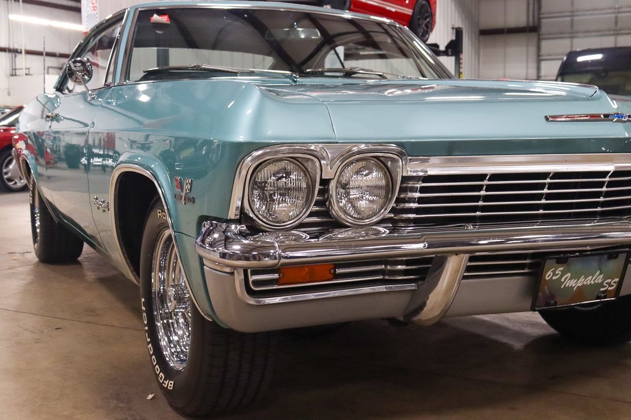 1965 Chevrolet Impala SS