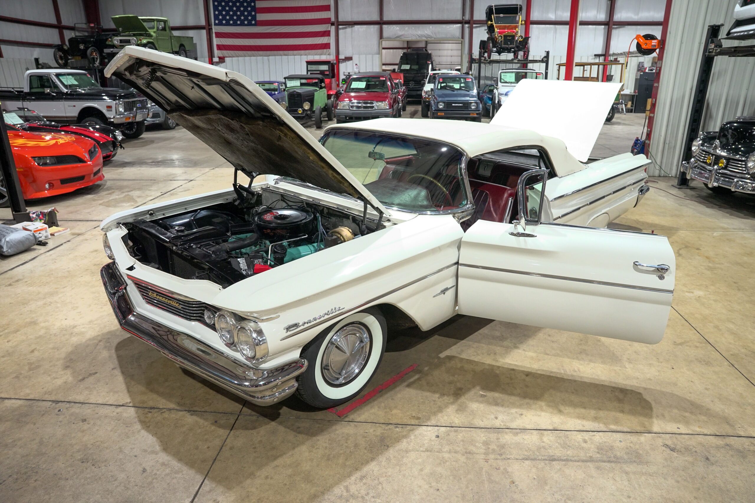1960 Pontiac Bonneville